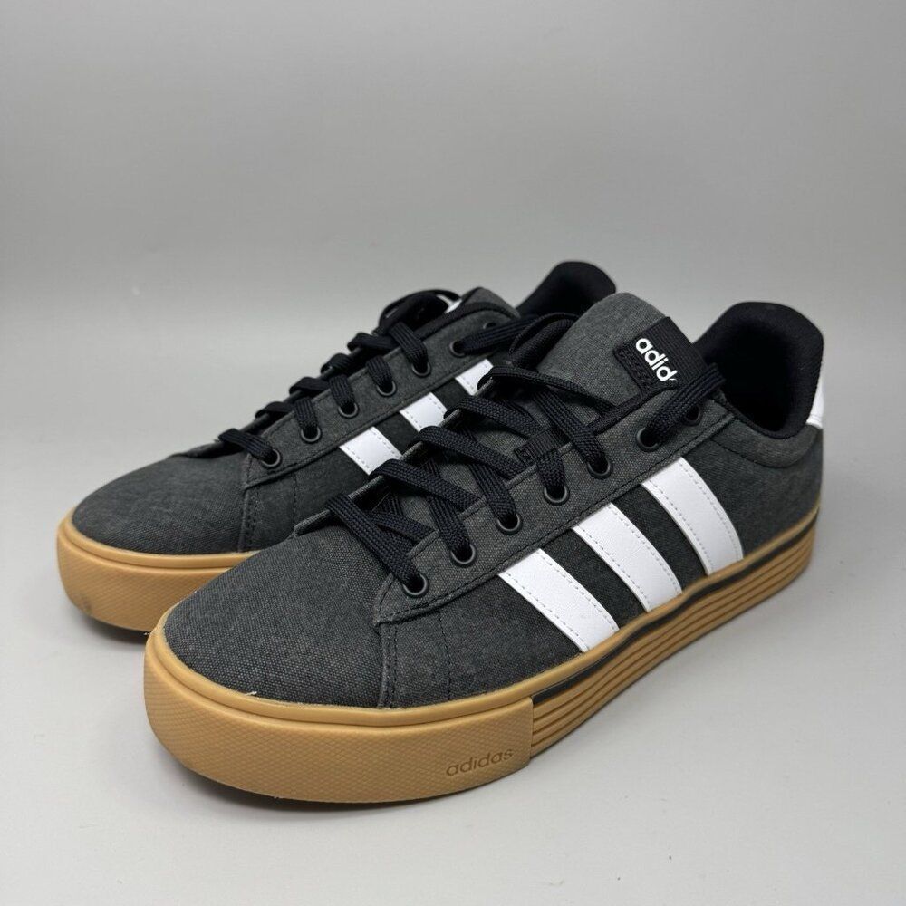 Adidas Daily 4.0 Men's Size 10 Black Cloud White Gum Sneaker Shoes IF4492 - Picture 3 of 9